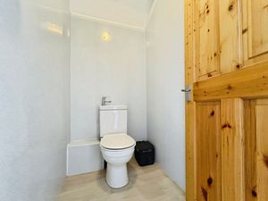 Photo 15- click for photo gallery